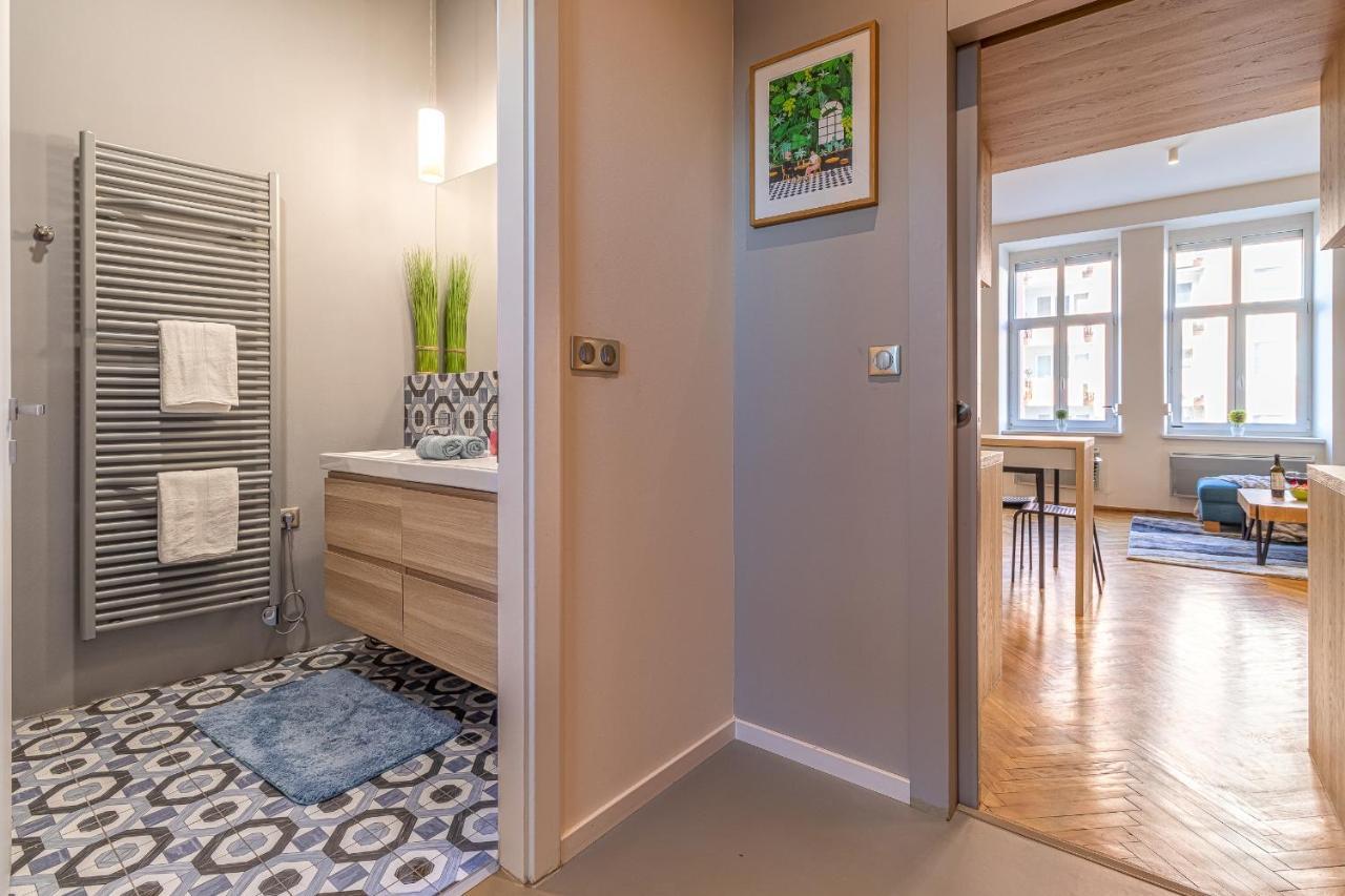 Stylish Luxury Flat In Old Town Apartment Bratislava Exterior photo